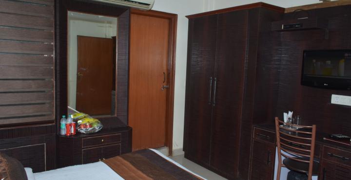 Airport Hotel Vishal Residency New Delhi Exterior photo